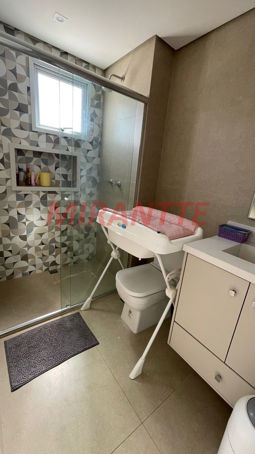 Apartamento com 3 quartos em Vila Augusta