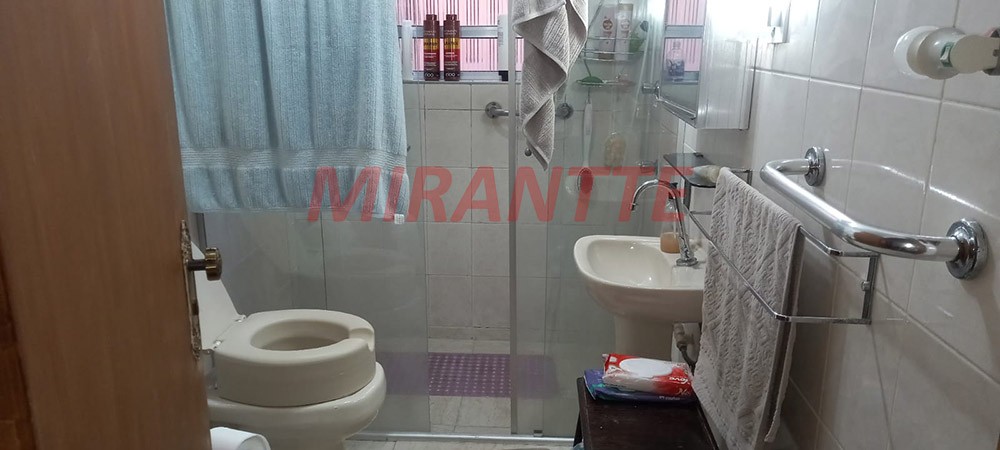 Sobrado de 150m² com 4 quartos em Santana