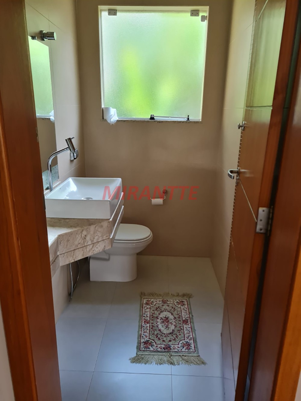 Sobrado de 610m² com 5 quartos em Serra Da Cantareira