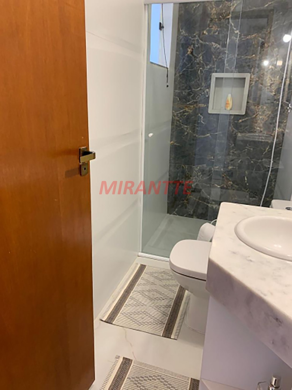 Cond. fechado de 150m² com 2 quartos em Mato Dentro