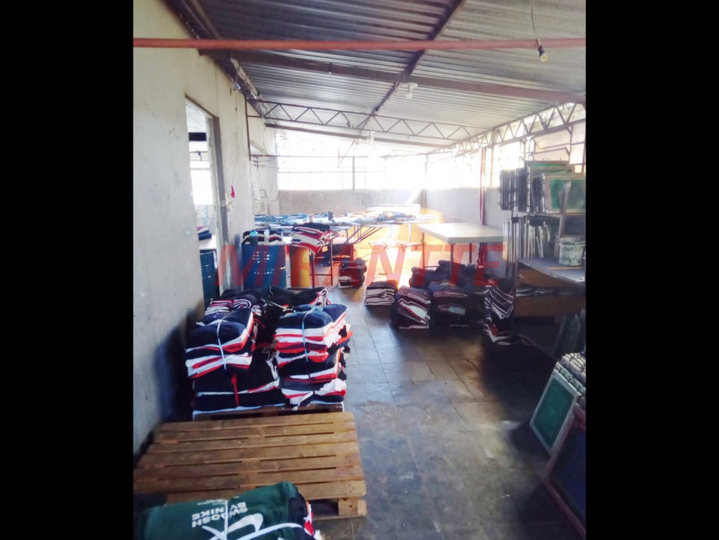 Comercial de 1499m² em Jardim Peri