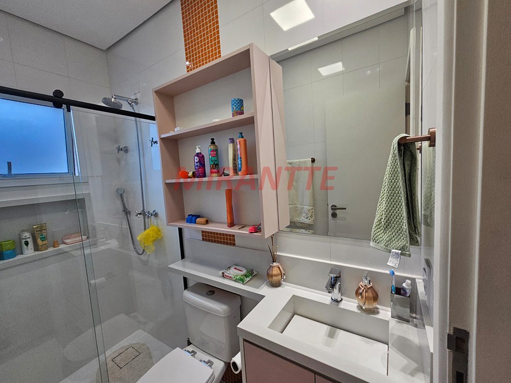 Sobrado de 280m² com 3 quartos em Mandaqui