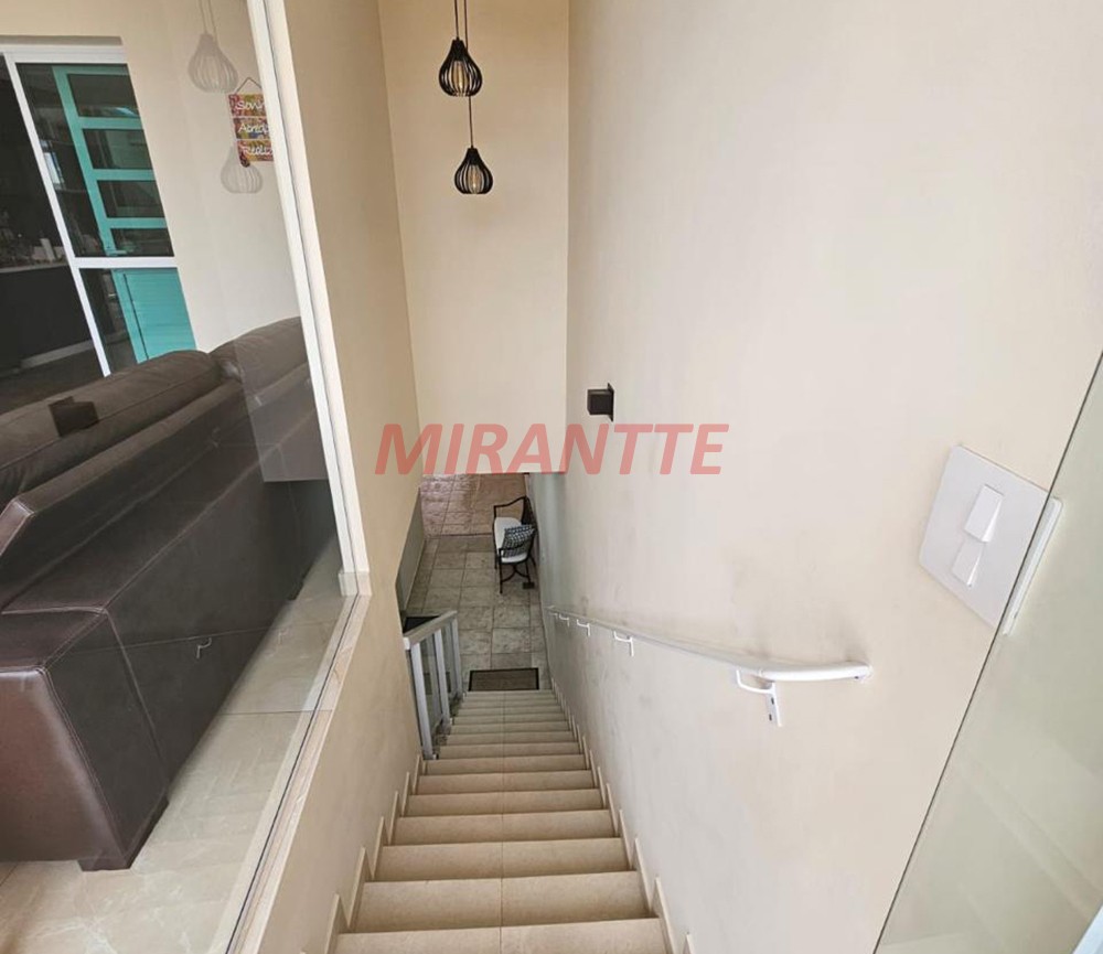 Sobrado de 280m² com 3 quartos em Mandaqui
