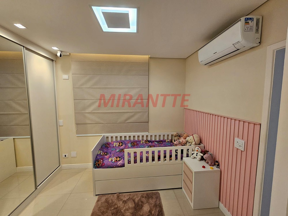 Sobrado de 280m² com 3 quartos em Mandaqui