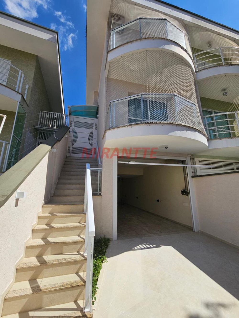 Sobrado de 280m² com 3 quartos em Mandaqui