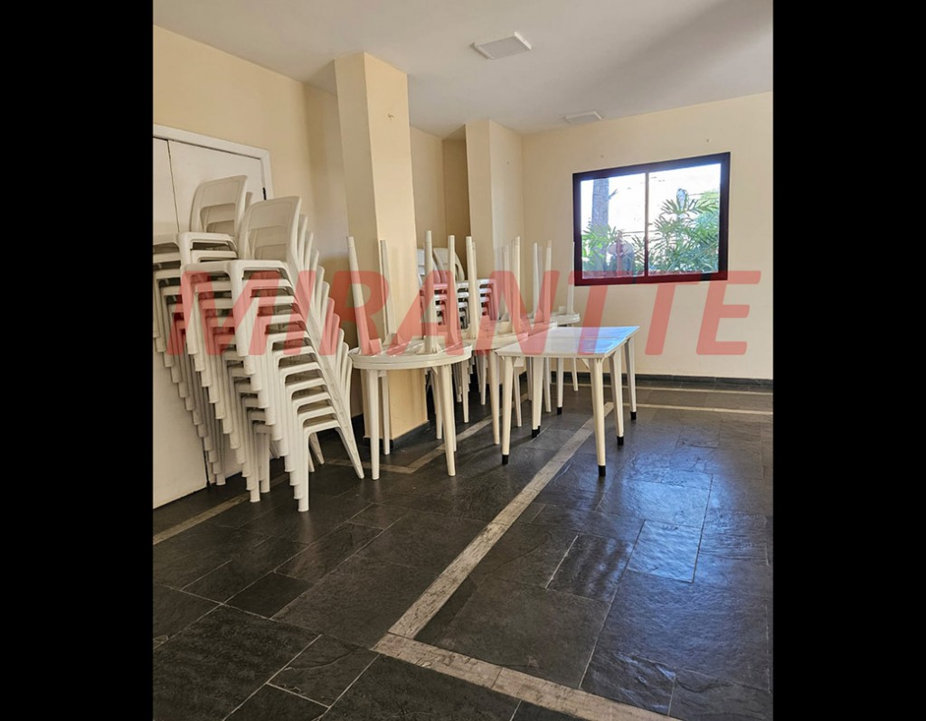 Apartamento de 85m² com 3 quartos em Santa Terezinha