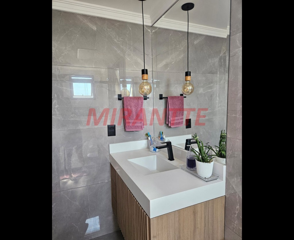 Apartamento de 85m² com 3 quartos em Santa Terezinha