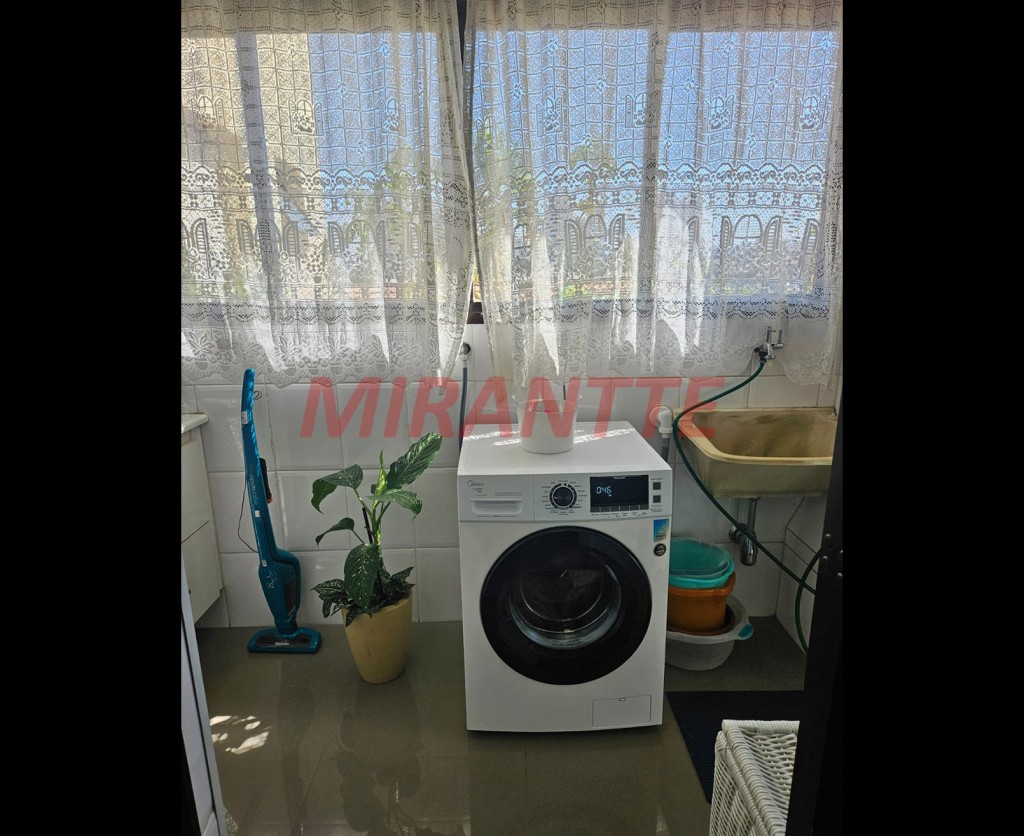 Apartamento de 85m² com 3 quartos em Santa Terezinha