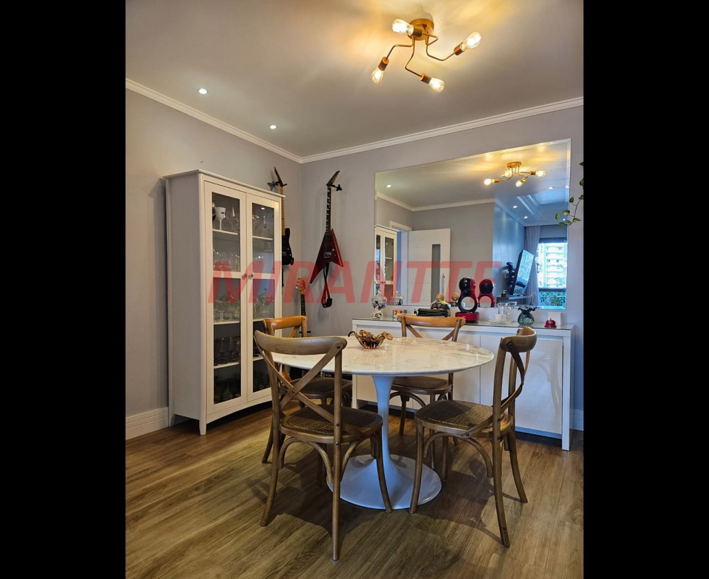 Apartamento de 85m² com 3 quartos em Santa Terezinha