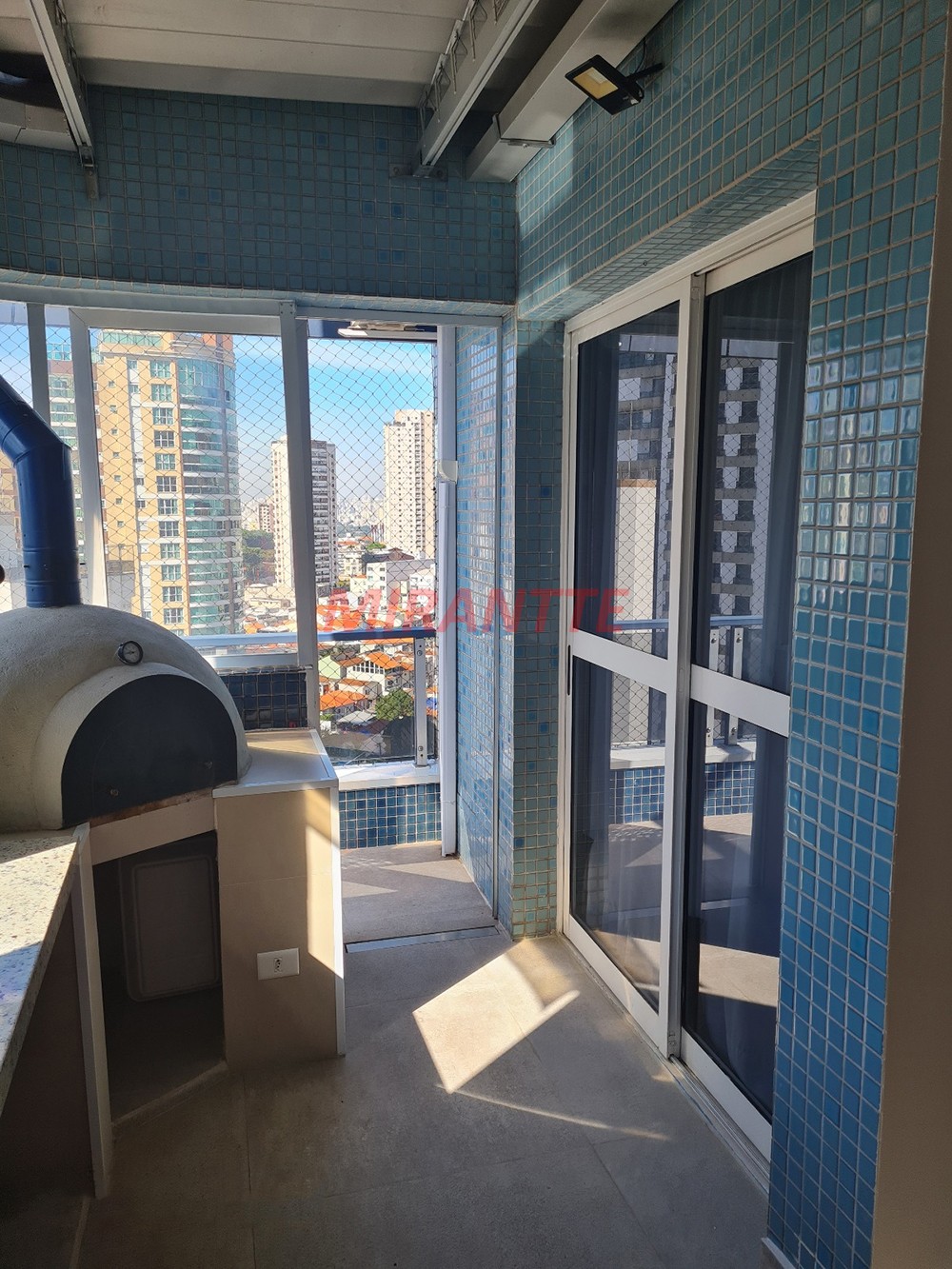 Cobertura de 236m² com 3 quartos em Santana
