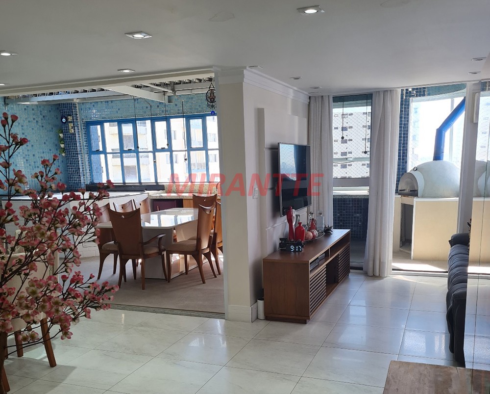 Cobertura de 236m² com 3 quartos em Santana