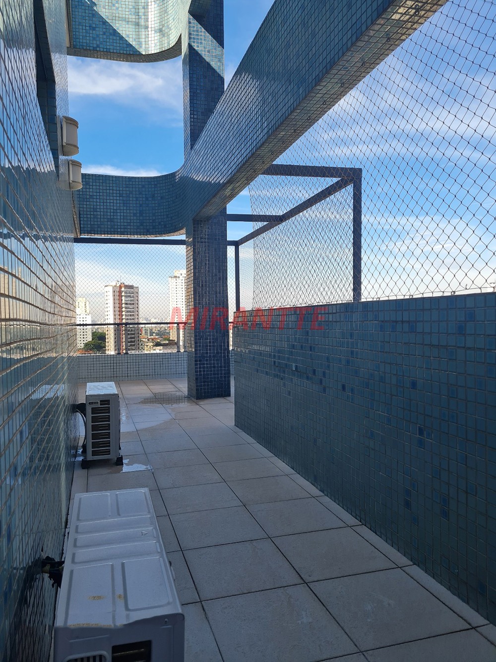 Cobertura de 236m² com 3 quartos em Santana