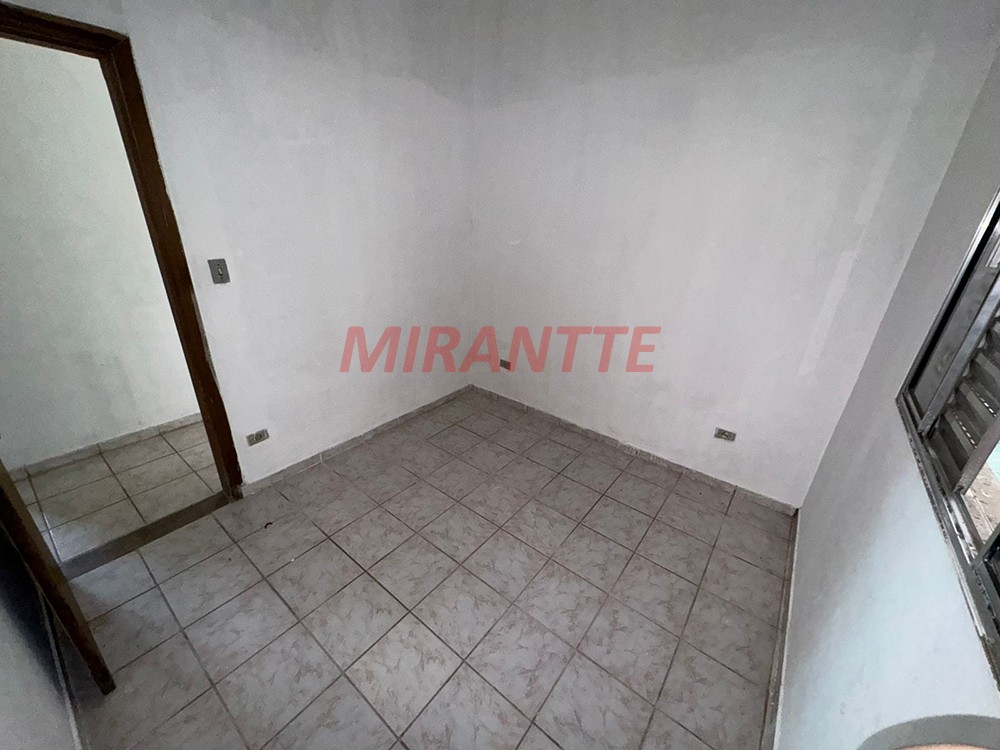 Terreno de 331m² em Freguesia do Ó