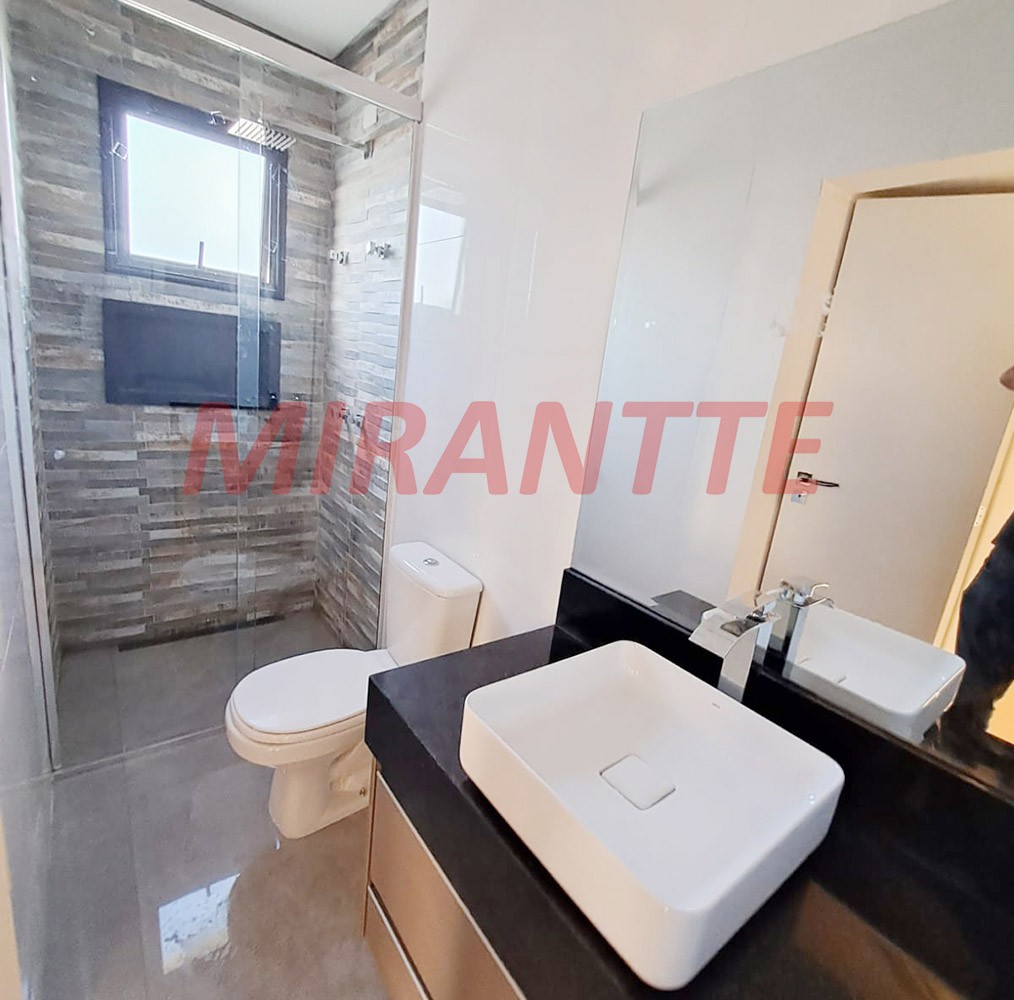 Sobrado de 498m² com 5 quartos em Residencial Saint Patrick