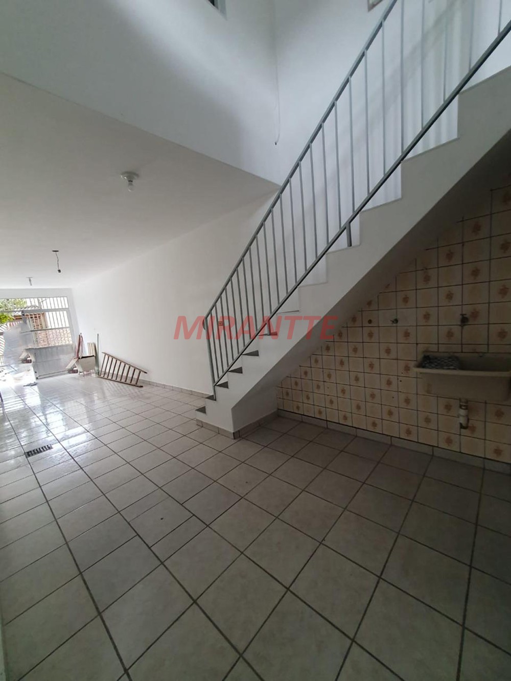 Sobrado com 3 quartos em Vila Moreira