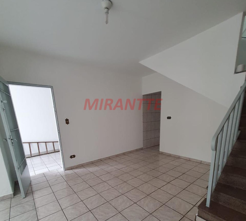 Sobrado com 3 quartos em Vila Moreira