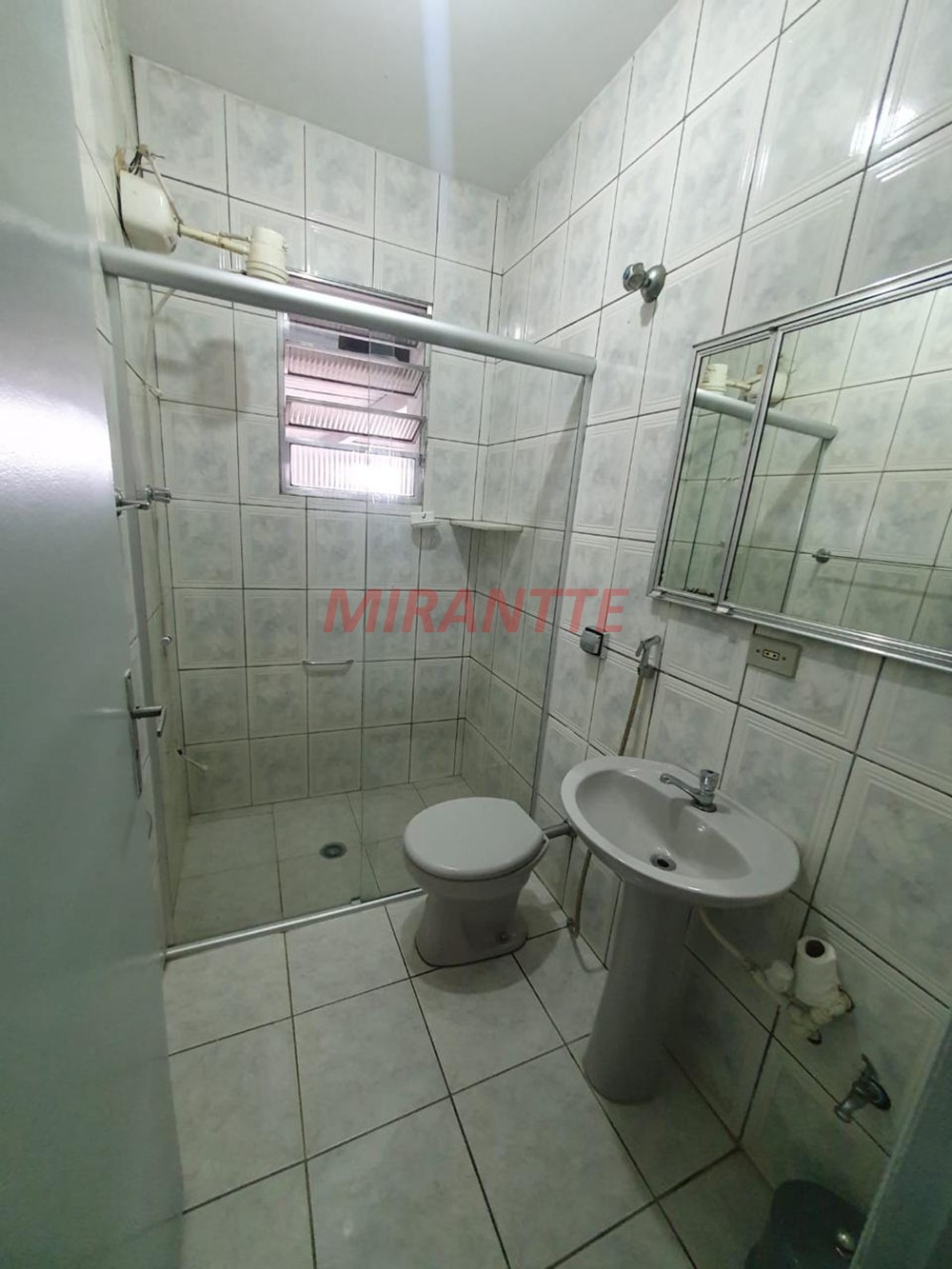 Sobrado com 3 quartos em Vila Moreira