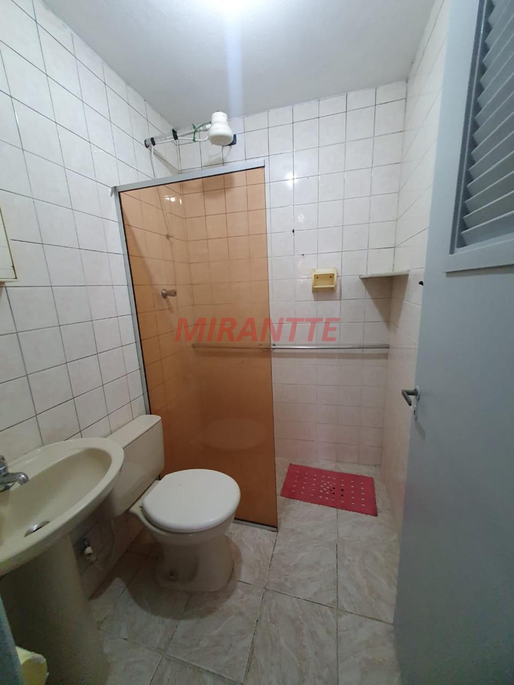 Sobrado com 3 quartos em Vila Moreira