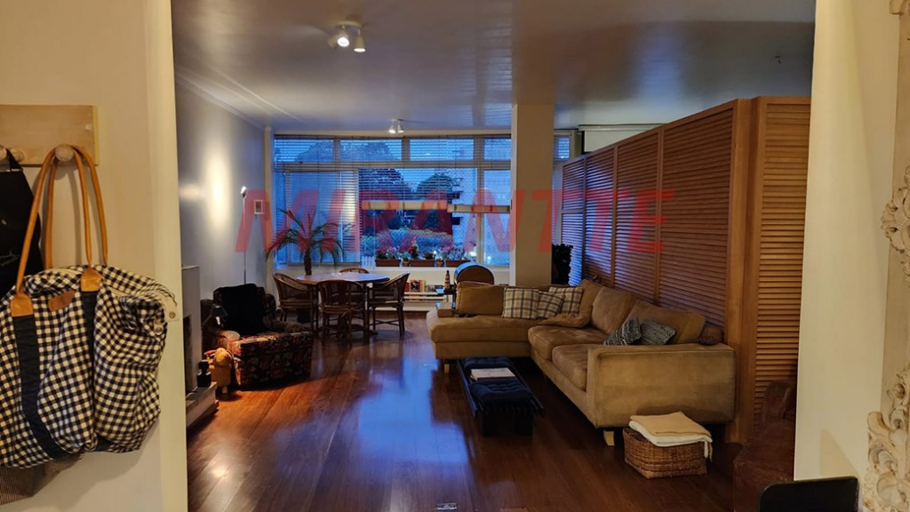 Apartamento de 178m² com 3 quartos em Pinheiros