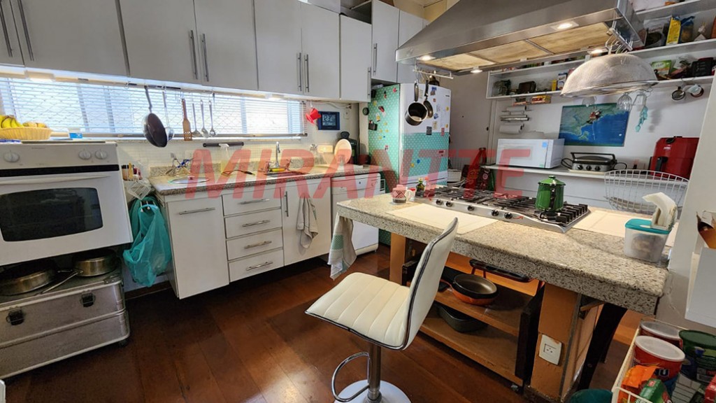 Apartamento de 178m² com 3 quartos em Pinheiros