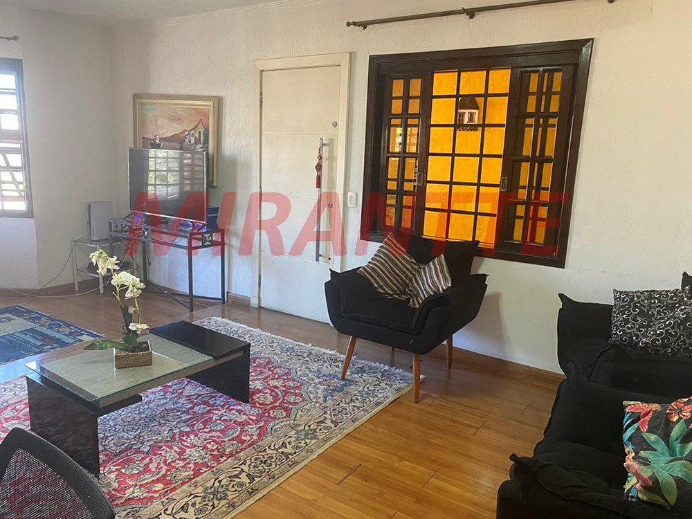 Sobrado de 236m² com 3 quartos em Mandaqui
