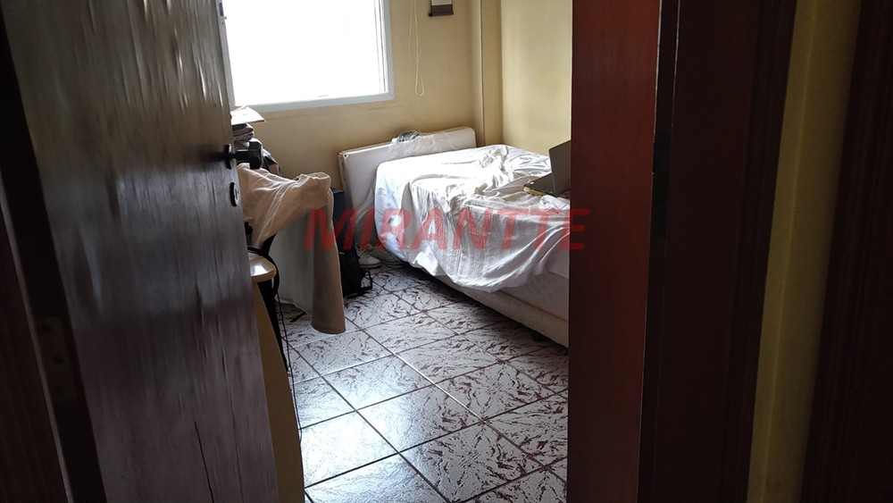 Apartamento de 72m² com 2 quartos em Santana