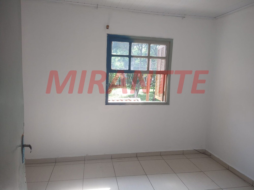 Sobrado de 200m² com 4 quartos em Jaçana