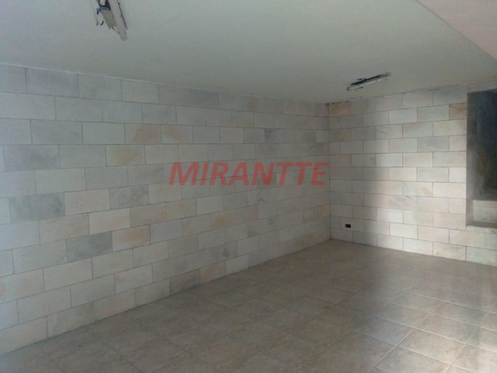 Casa terrea de 220m² com 3 quartos em Vila Irmaos Arnoni