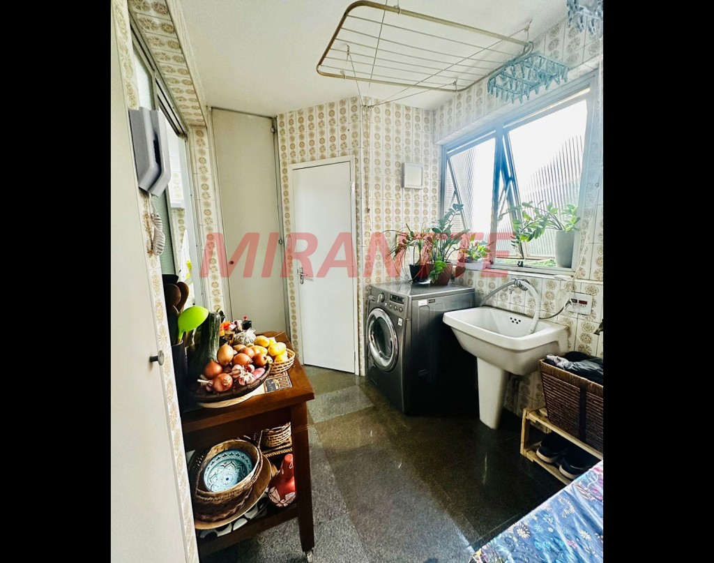 Apartamento de 214m² com 3 quartos em Vila Mariana
