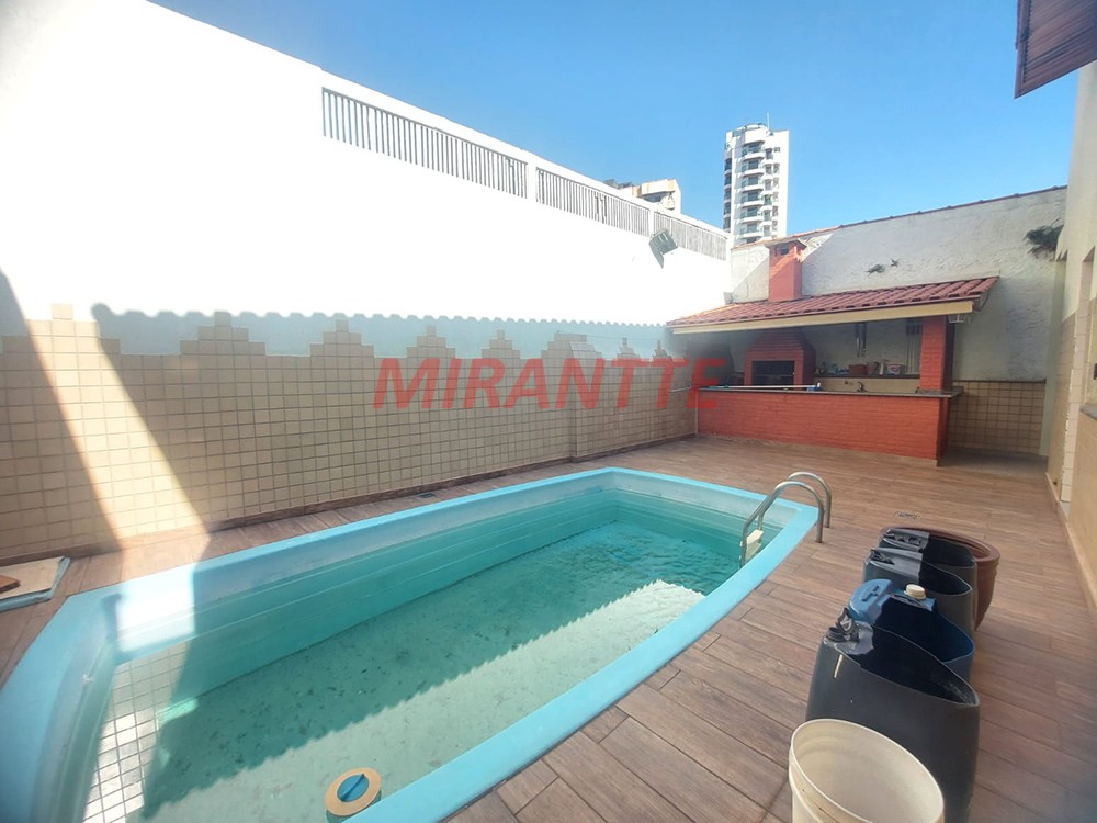 Sobrado de 250m² com 4 quartos em Mandaqui