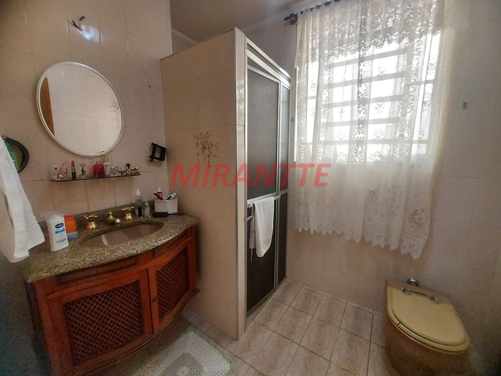 Sobrado de 250m² com 4 quartos em Mandaqui