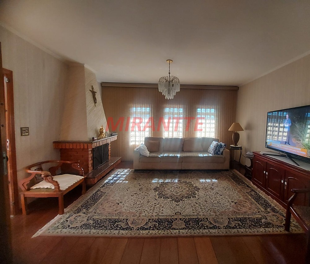 Sobrado de 250m² com 4 quartos em Mandaqui