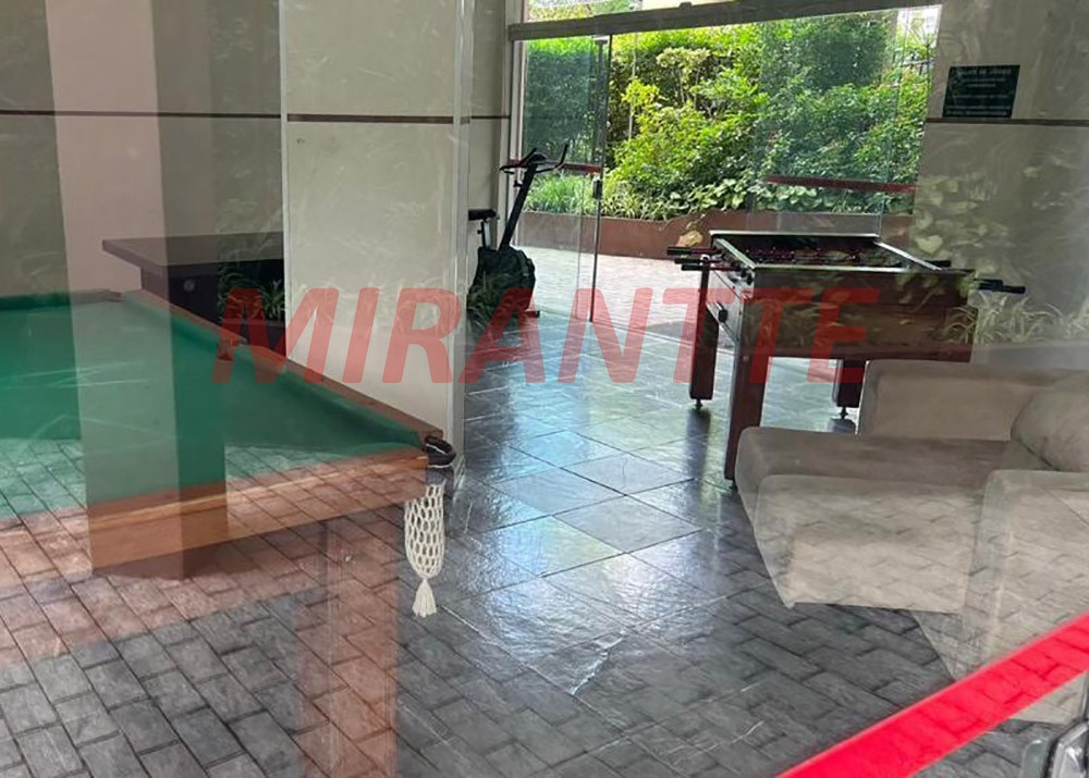 Apartamento de 50m² com 2 quartos em Santana