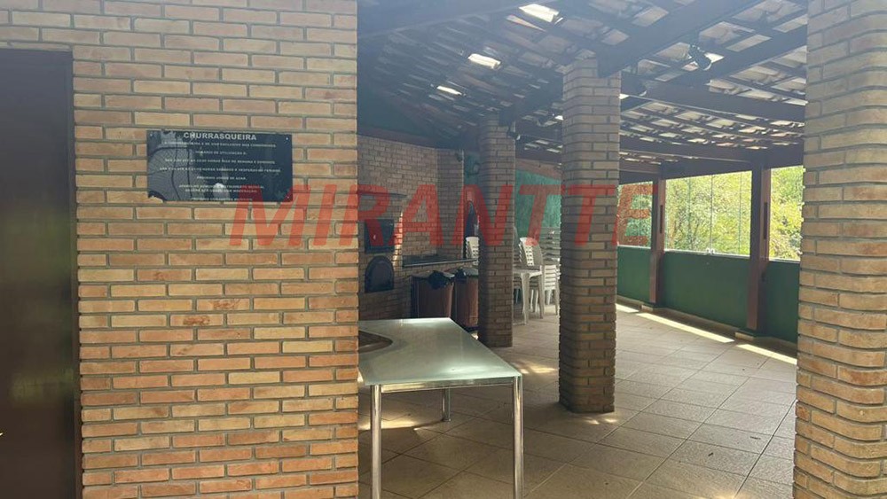 Apartamento de 50m² com 2 quartos em Santana