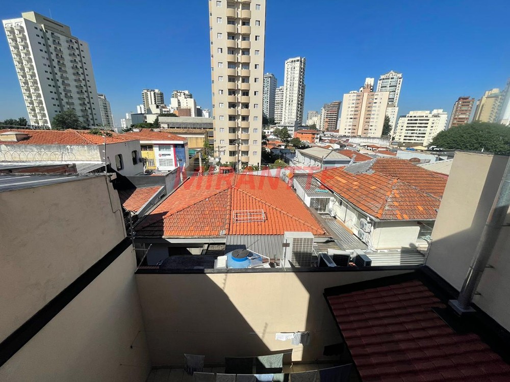 Sobrado de 202m² com 3 quartos em Santana