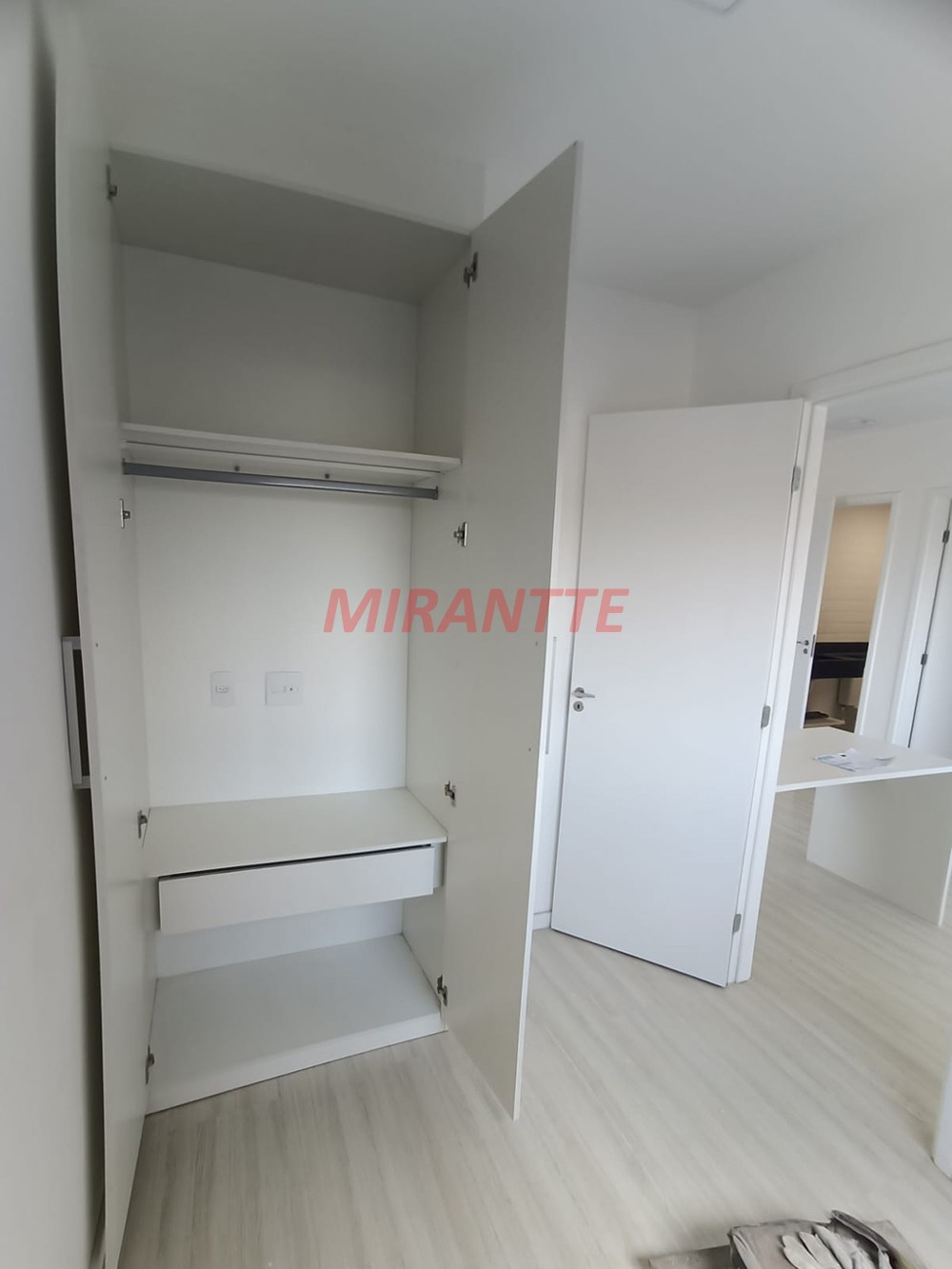 Apartamento de 40m² com 2 quartos em Chácara Califórnia
