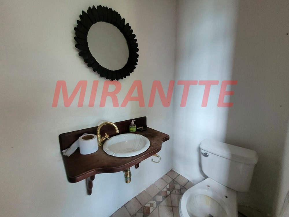 Sobrado de 250m² com 3 quartos em Serra da Cantareira