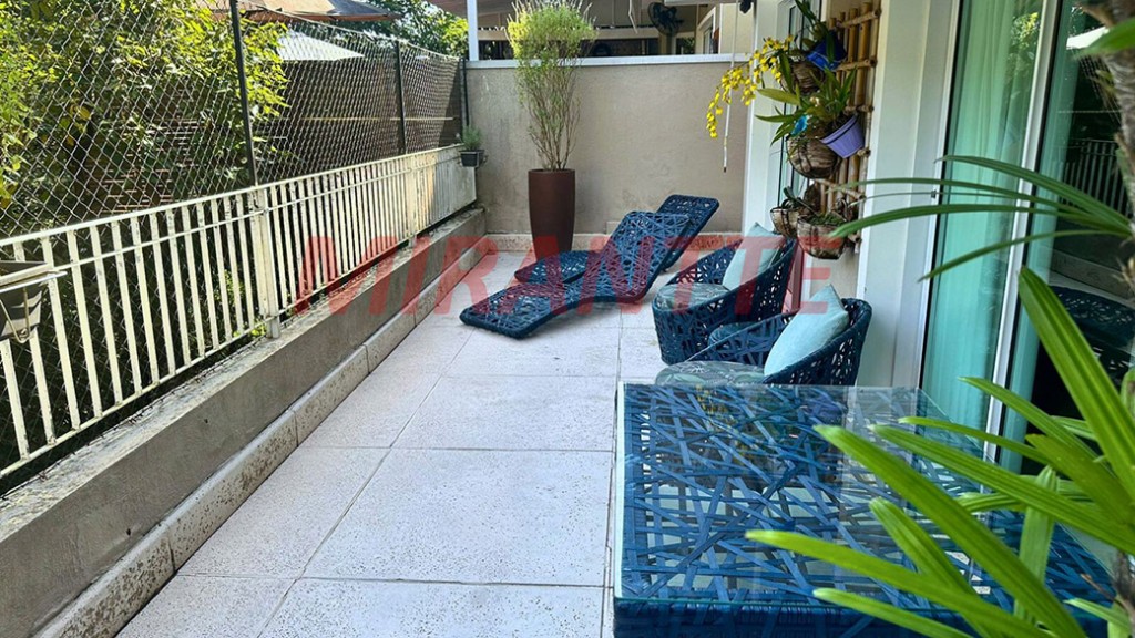 Cond. fechado de 235m² com 3 quartos em Jardim Itatinga