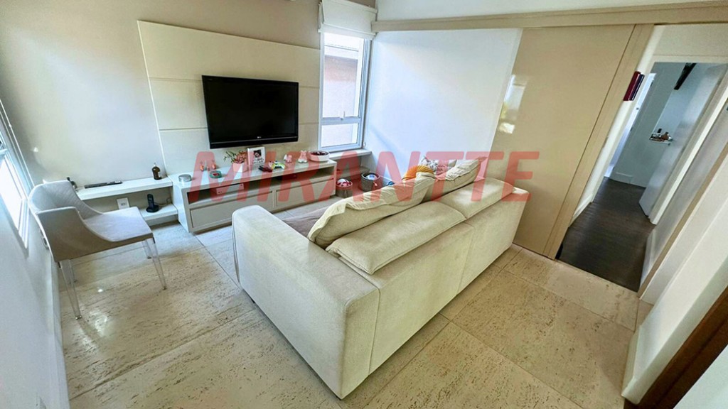 Cond. fechado de 235m² com 3 quartos em Jardim Itatinga