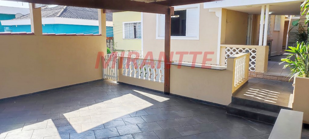 Casa terrea de 246m² com 3 quartos em Vila Amelia