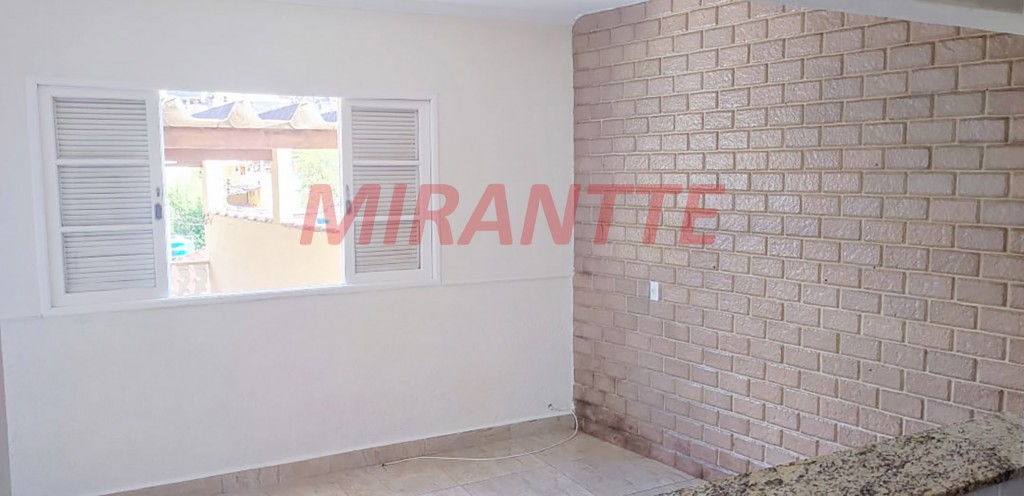 Casa terrea de 246m² com 3 quartos em Vila Amelia