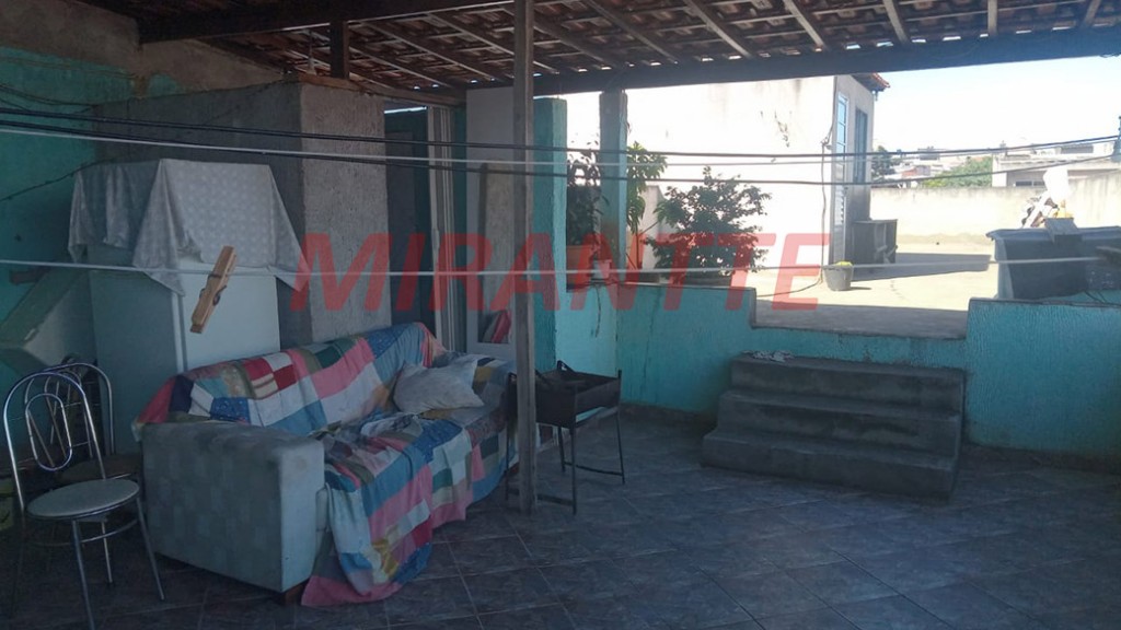 Sobrado de 120m² com 4 quartos em Imirim