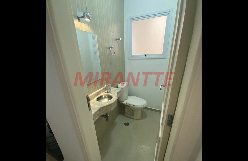 Sobrado de 159m² com 3 quartos em Santana