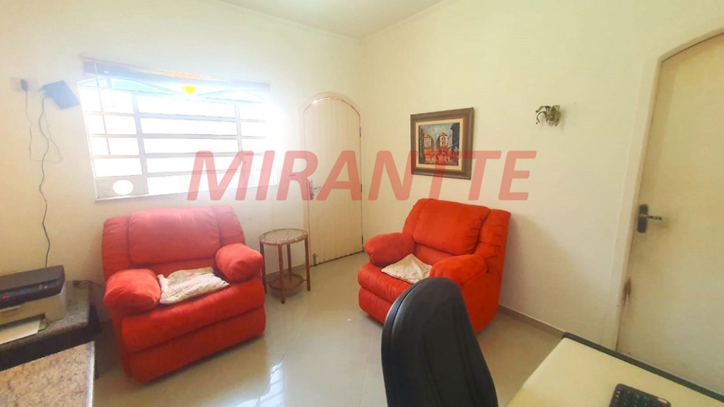 Sobrado de 364m² com 4 quartos em Santana