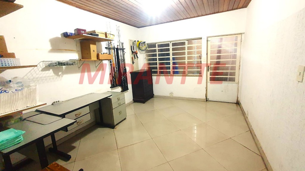 Sobrado de 364m² com 4 quartos em Santana