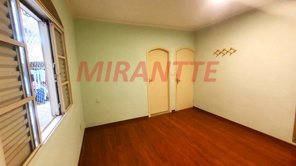 Sobrado de 364m² com 4 quartos em Santana