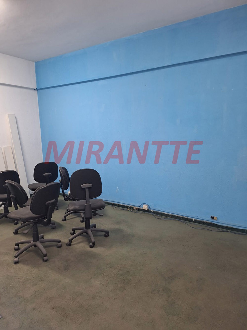 Conjunto comercial de 10m² em República
