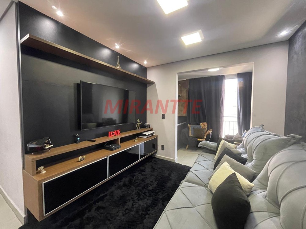 Apartamento com 3 quartos em Jardim Flor da Montanha