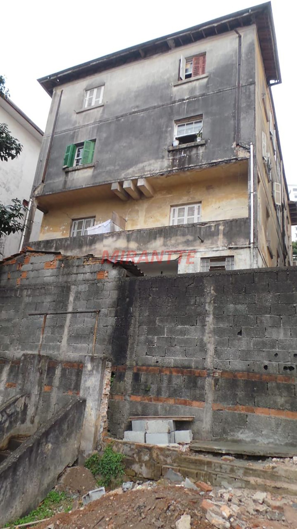 Sobrado de 500m² em Santana