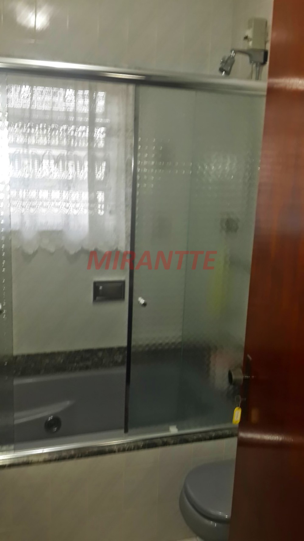 Sobrado de 207m² com 3 quartos em Jardim Dos Pinheiros